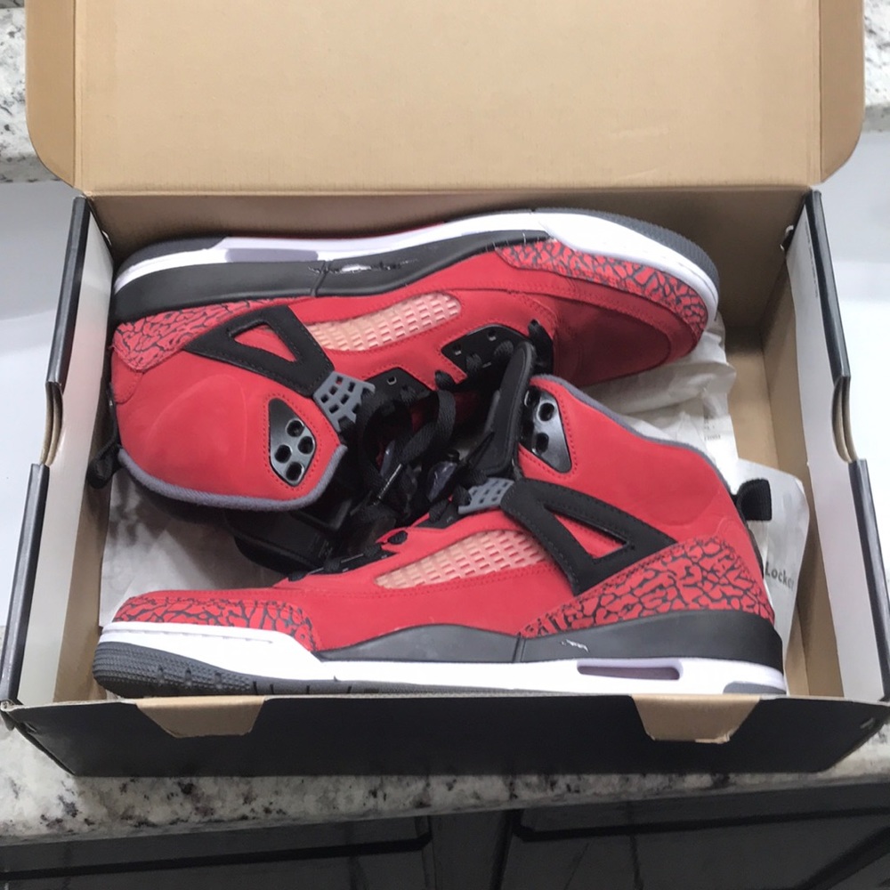 Red and black Jordan’s spizike